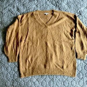 NWOT White Birch super soft and fuzzy v-neck sweater in rich camel - size 2x